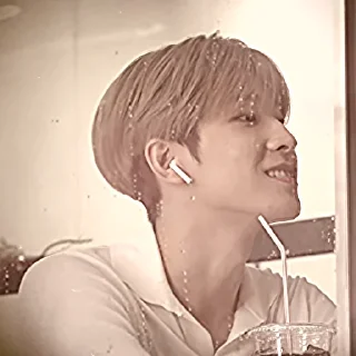 🎻 emoji Wonwoo Bittersweet M/V BEHIND THE SCENES @stikersvt Telegram sticker 17 of 66