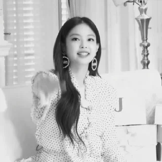 🐰 emoji — Jennie dark @sxxayy Telegram sticker 10 of 42