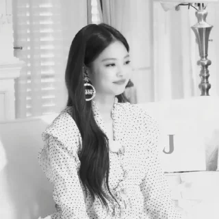 🐰 emoji — Jennie dark @sxxayy Telegram sticker 9 of 42