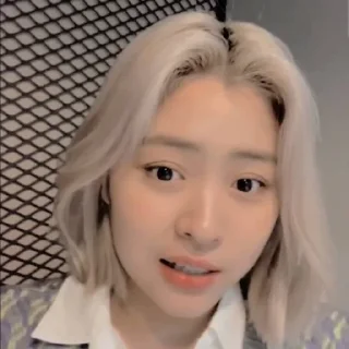 Sticker from 🧃ᝰ˚RYUJIN V.1 - @httpshazel
