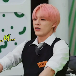 Sticker from ⬥⬦🜲 : jeno @stikernyakasa
