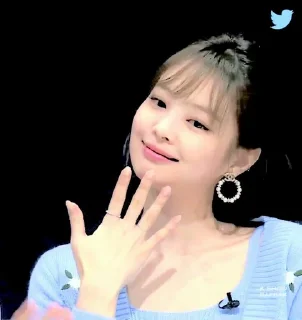🍡 emoji ➳꒰ jennie psd ꒱ 🕊✿*ﾟ-⎙ @vanmeraeditss Telegram sticker 7 of 44