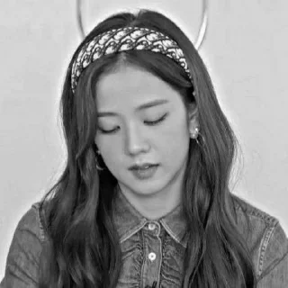 🛹 emoji ➳꒰ jisoo blackpink ꒱ 🕊✿*ﾟ-⎙ @vanmeraeditss Telegram sticker 16 of 64