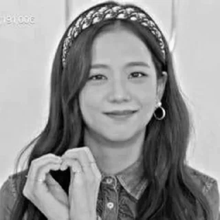 🛹 emoji ➳꒰ jisoo blackpink ꒱ 🕊✿*ﾟ-⎙ @vanmeraeditss Telegram sticker 18 of 64