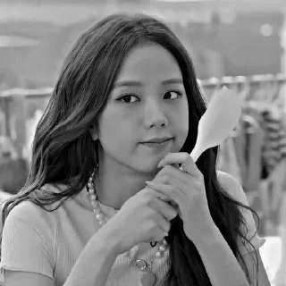 🛹 emoji ➳꒰ jisoo blackpink ꒱ 🕊✿*ﾟ-⎙ @vanmeraeditss Telegram sticker 15 of 64