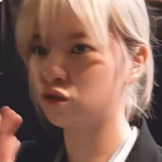 🎮 emoji Jeongyeon - @geeffnrrr Telegram sticker 19 of 101