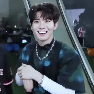 Sticker from ᝰ໋᳝݊ junkyu ⵓ @lowkeyst