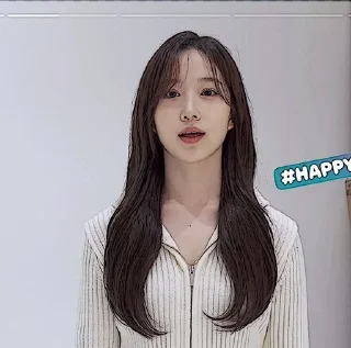 🧺 emoji 👩🏻‍🎨. haewon ⭒ @larchzy Telegram sticker 12 of 74