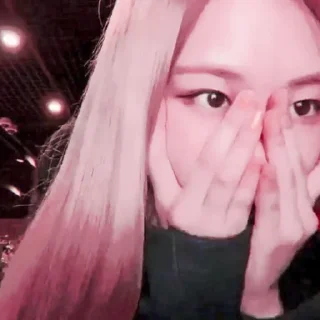 👀 emoji ⋆ park chaeyoung ⋆ @pradaskirts Telegram sticker 21 of 30