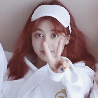 🌷 emoji PARK JIHYO @forloonasticker Telegram sticker 12 of 45