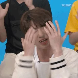 🤲 emoji Gua ganteng diam Telegram sticker 18 of 27