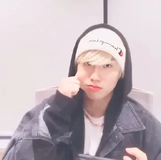 🐿 emoji ⋆  ̥ han jisung — @lilhyunjin Telegram sticker 17 of 45