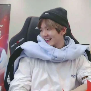 Sticker from @Baekkie digidaw aweu