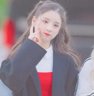 🎀 emoji Heejin | by : @Tikelnysun Telegram sticker 7 of 30