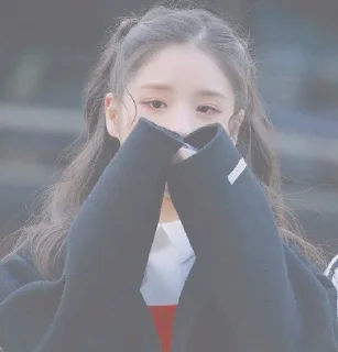 🎀 emoji Heejin | by : @Tikelnysun Telegram sticker 9 of 30