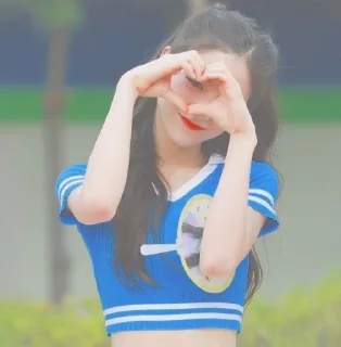 🎀 emoji Heejin | by : @Tikelnysun Telegram sticker 15 of 30