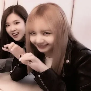 😏 emoji 被，lalisa 、@convolving 。 Telegram sticker 12 of 38
