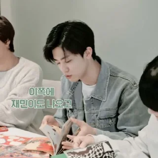 Sticker from ⌕ J @DJEFO97