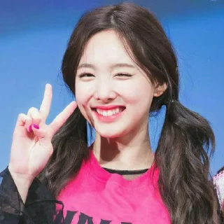 🐰 emoji IM NAYEON ㅡ by @taerastickers Telegram sticker 19 of 20