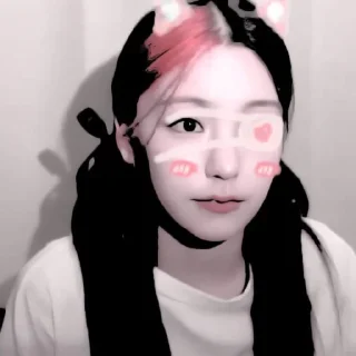 🐰 emoji ૮₍ YEJI ₎ა @lesyeuxdee @stikeryejiu Telegram sticker 20 of 25