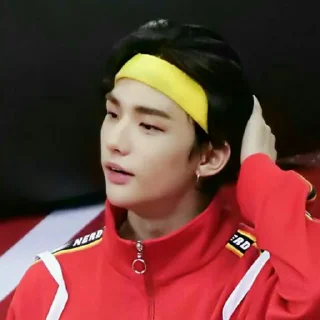 Sticker from HYUNJIN PACK‧₊˚ ࿐┆ @FCVKSCL6RY