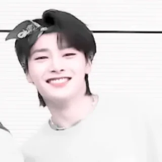🧸 emoji \(ꈍᴗꈍ \ ) JEONGIN ❛ BY @FVCK00PRIDE¸ Telegram sticker 8 of 60
