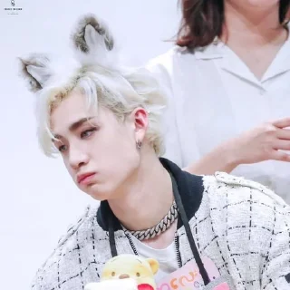 🍫 emoji 𝐁𝐀𝐍𝐆𝐂𝐇𝐀𝐍ᶜᵘᵗⁱᵉ – by. @taerastickers Telegram sticker 22 of 69