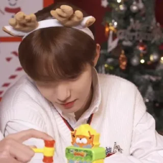 🪧 emoji renjun @gifrenjun Telegram sticker 8 of 13
