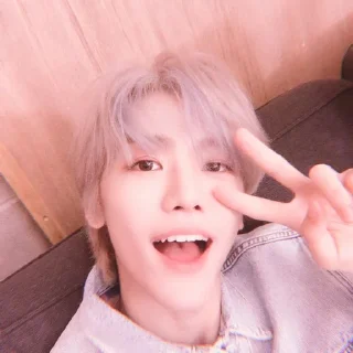 🍞 emoji ┼╌ׄ╌ׄ╌⿻࣪࣪͜ @GANTENGMENAWAN — JAEMIN Telegram sticker 12 of 30