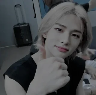 ⛓ emoji hwang hyunjin 🖇 @stikerroleplayerrp Telegram sticker 8 of 22