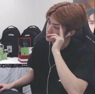 👍 emoji Sehun Telegram sticker 18 of 31