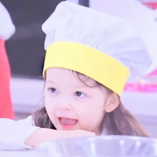 🍭 emoji baby naeun @SECONDMCKNAE Telegram sticker 21 of 30