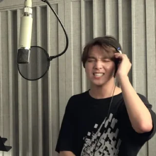 🛹 emoji ⋆ @kyojuries :: haechan Telegram sticker 13 of 35