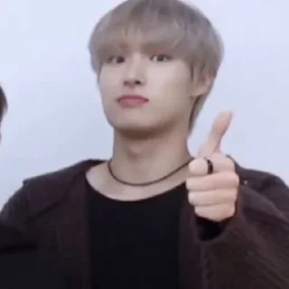 Sticker from {Mingi}.@ryhn_mngi