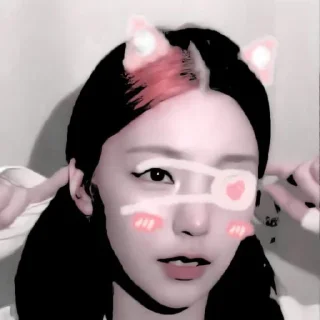 🐰 emoji ૮₍ YEJI ₎ა @lesyeuxdee @stikeryejiu Telegram sticker 16 of 25