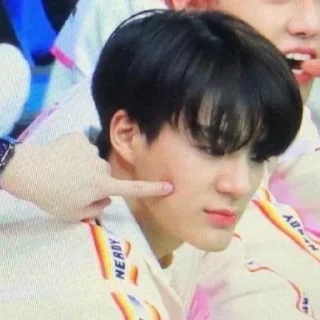 🍙 emoji Jeno @SECONDMCKNAE Telegram sticker 23 of 52