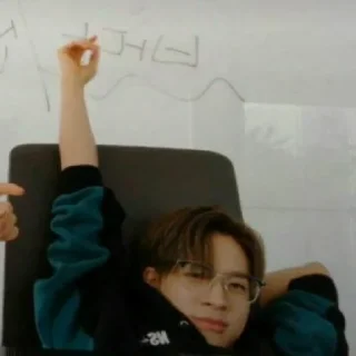 Sticker from Jeno @SECONDMCKNAE