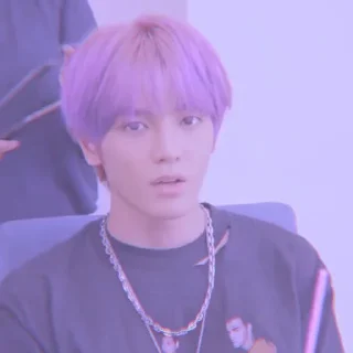 👟 emoji taeyong by @thaiteaaenak Telegram sticker 10 of 24
