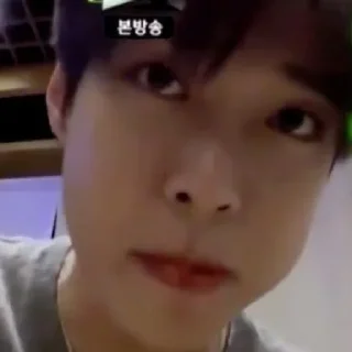 Sticker from ଘ ˖  @stickievan tꪱny doyoung