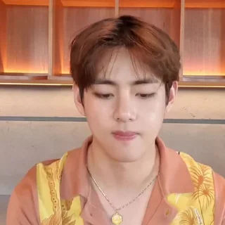 Sticker from 𝐓𝗮e𝗵𝘆u𝗻g : @softieufly