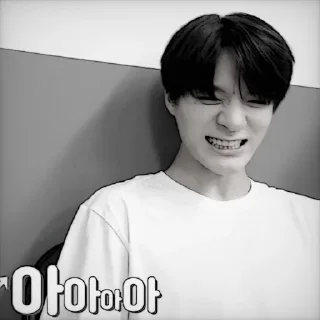 🎮 emoji ㅤㅤㅤ𓄸 ׅ ✩ ݁ @TiKElCiTY2 ༝ׂ ⋆ㅤㅤ Telegram sticker 13 of 60