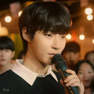 Sticker from Hwang inyeop by @Delvynaa