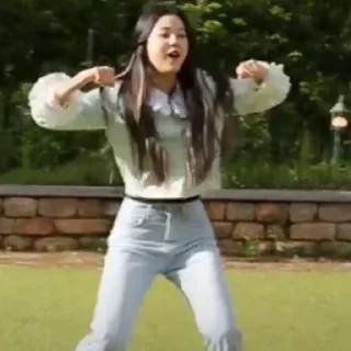 🤙 emoji Wonyoung Telegram sticker 20 of 40