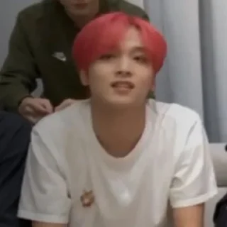❤️ emoji haechan rambut merah pacar @sungchanjeokng Telegram sticker 6 of 32