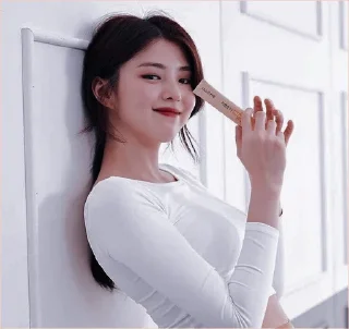 👩‍🦰 emoji han so hee | @WEJAMS Telegram sticker 6 of 21
