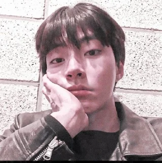 🍬 emoji Hwang in yeop @varelxp Telegram sticker 13 of 23