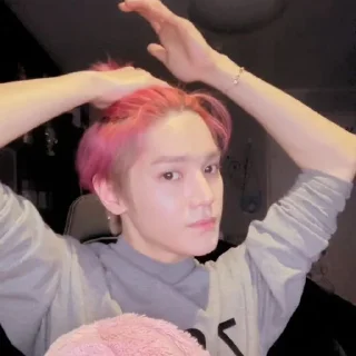 🍎 emoji Taeyong 𔘓 @lilbebekuromi Telegram sticker 8 of 60