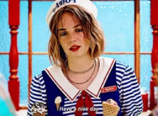 🙂 emoji ✨Maya Hawke ✨ @Louis_Bloom Telegram sticker 20 of 33