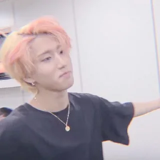 🐿 emoji ᭥ꩌ゚໋🌙ꪾ〬ꩌ۪ hᥲᥒ jι᥉ᥙᥒg ꒷꒦ @princharming Telegram sticker 12 of 35