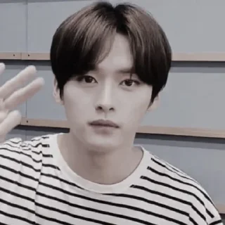 ⚓️ emoji LEE KNOW ꞋꞌꞋ┼╌ׄ @PARTNERMU Telegram sticker 12 of 50